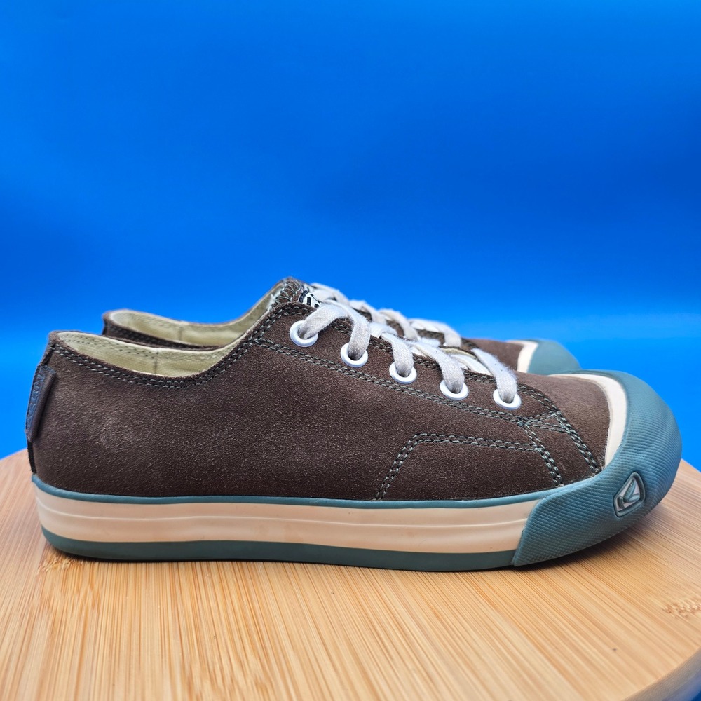 KEEN Coronado Women 6.5 Brown Suede Low Top Sneaker Teal Trim 5366-SHTK